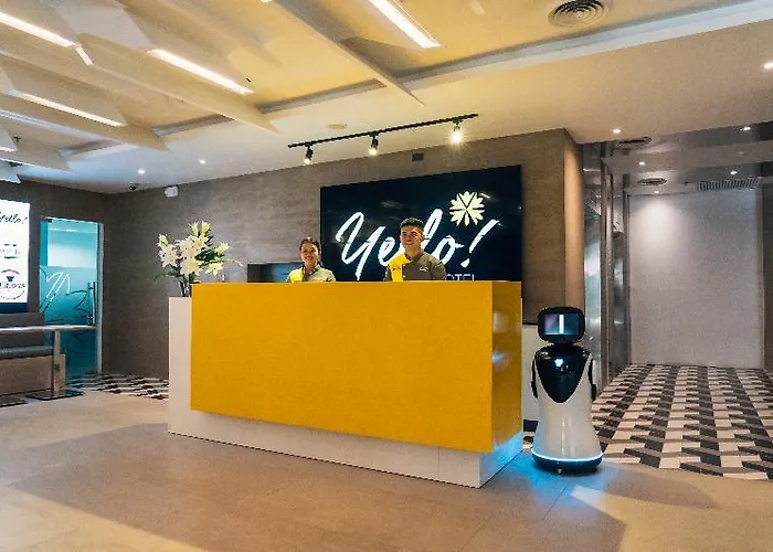 Yello Powered By Cocotel Hotel Cebu Stadt