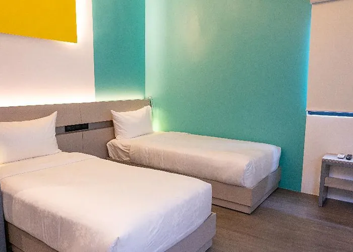 Hotel Yello Powered By Cocotel